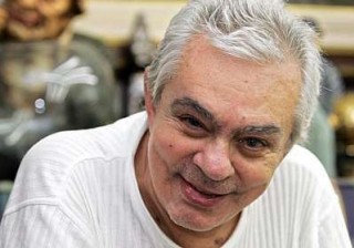 Chico Anysio volta a ter sangramento e segue internado em CTI